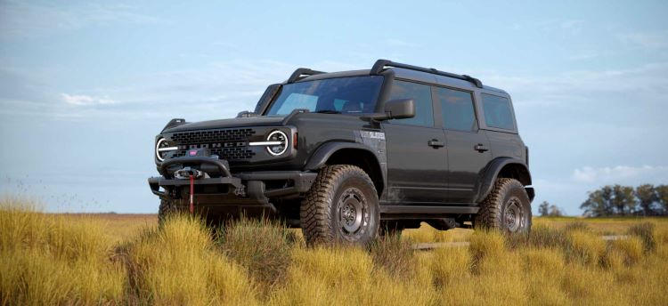 2023 Ford Bronco - Shadow Black