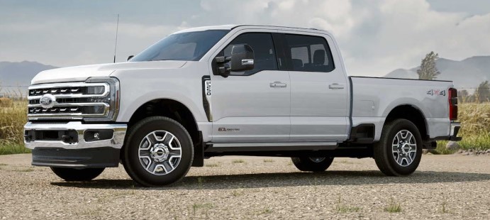 2024 Ford F-250 - Oxford White