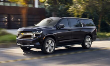 The Ultimate 2023 Chevrolet Suburban Buying Guide